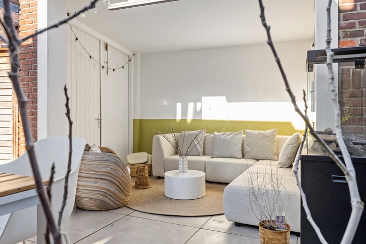 Photo 62 of Beatrixstraat 1