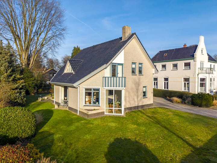 Foto 2 van Roderweg 4