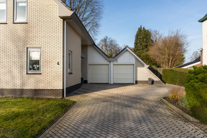 Foto 4 van Roderweg 4