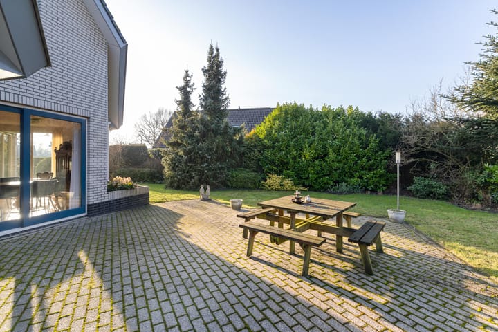 Foto 27 van Roderweg 4