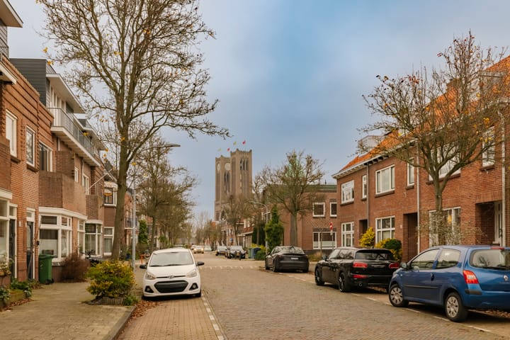 Foto 33 van Karel van Manderstraat 49