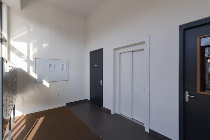 Foto 10 van Makelaarstraat 10-A