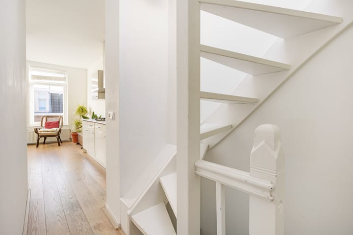 Foto 12 van Narcisstraat 15-B