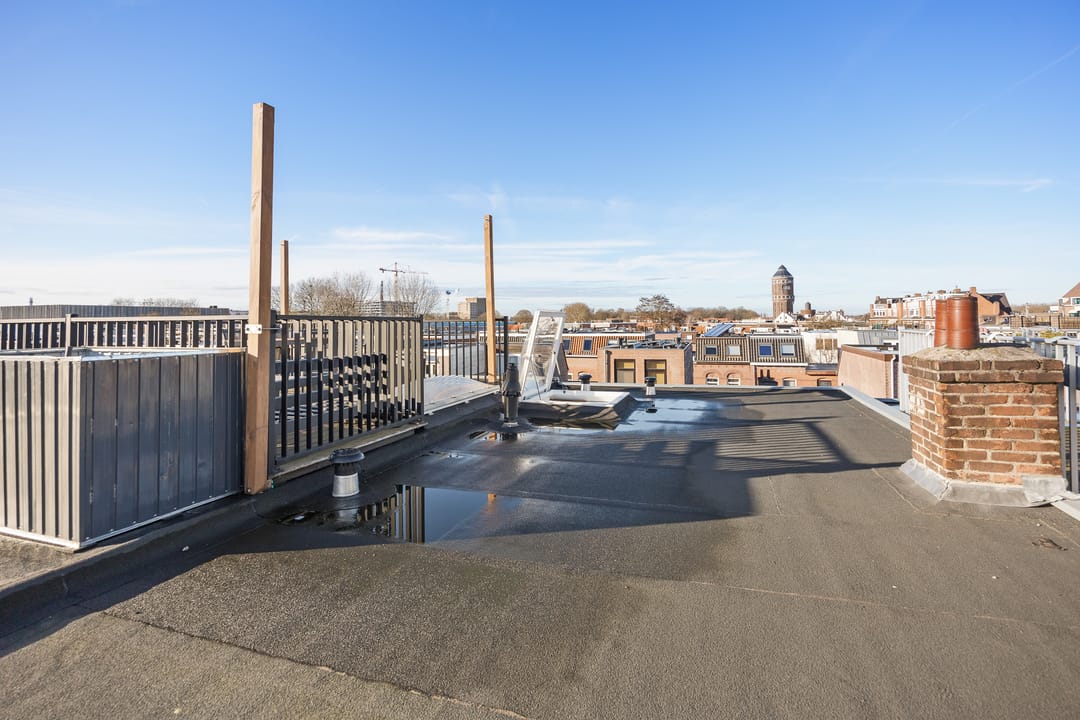 Photo 13 of Narcisstraat 15-B