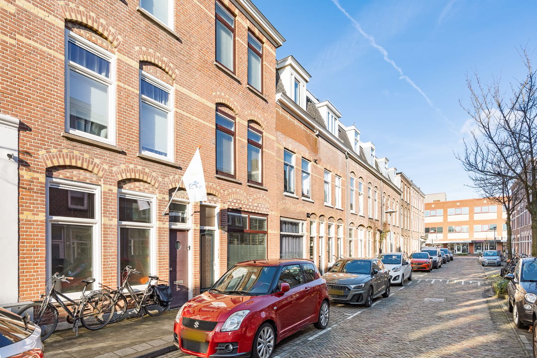 Photo 17 of Narcisstraat 15-B