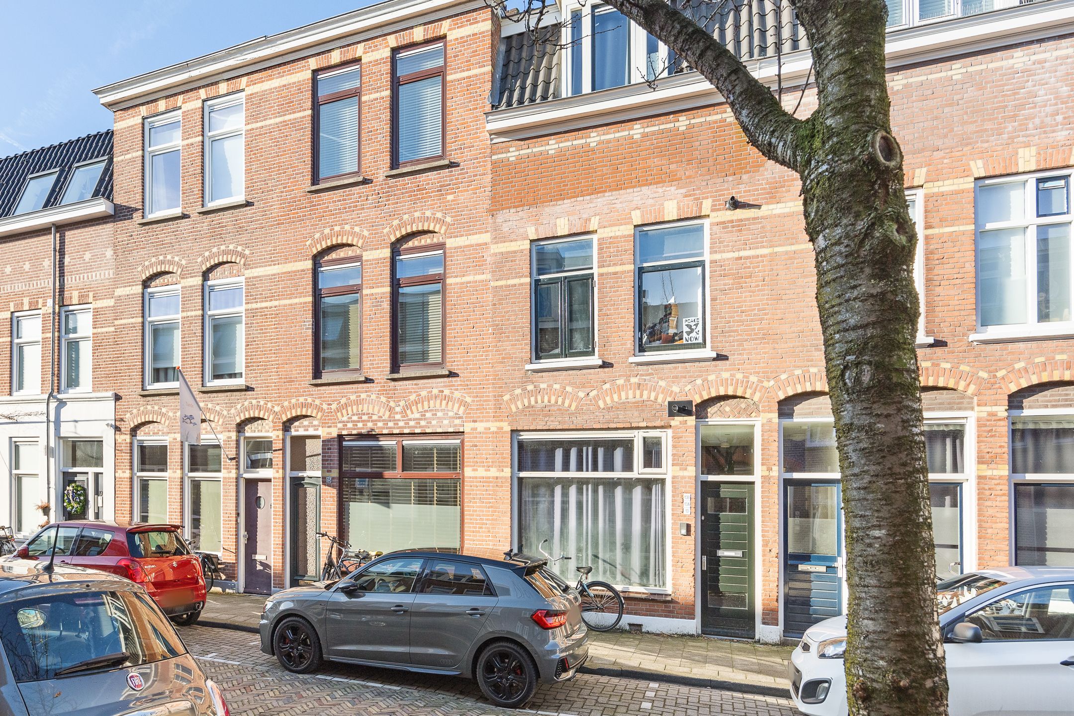 Photo 18 of Narcisstraat 15-B