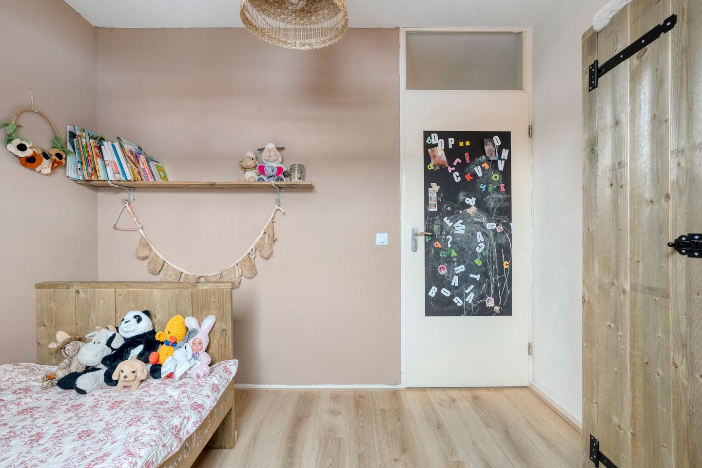 Photo 25 of Suurhoffstraat 27