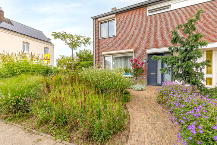 Foto 6 van Houtstraat 1