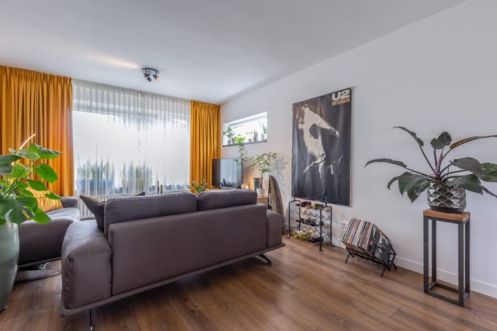 Foto 9 van Houtstraat 1