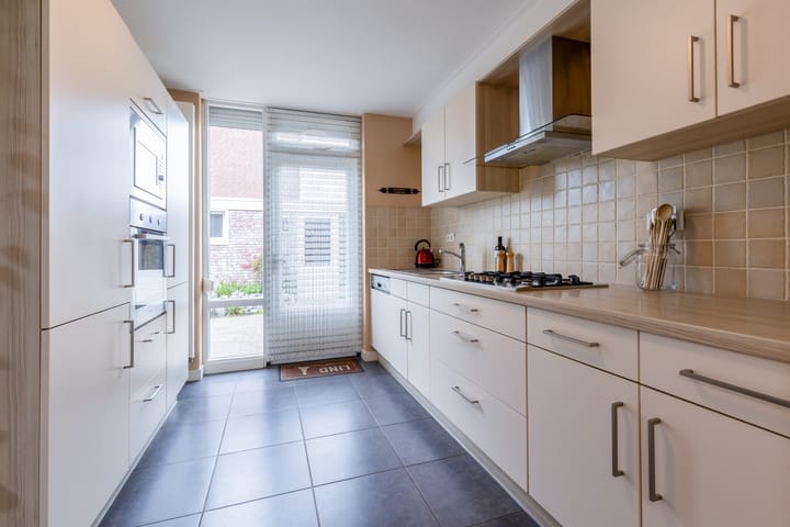 Foto 16 van Houtstraat 1