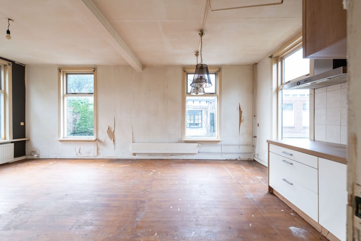 Vrijstaande woning te koop: Oostdijk 33, Hellevoetsluis