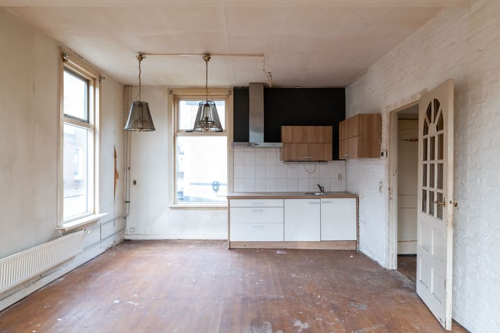 Vrijstaande woning te koop: Oostdijk 33, Hellevoetsluis