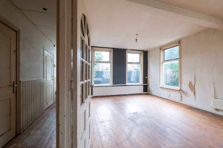 Vrijstaande woning te koop: Oostdijk 33, Hellevoetsluis