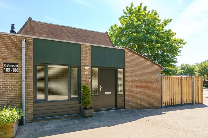 Photo 21 of Rietmeent 186