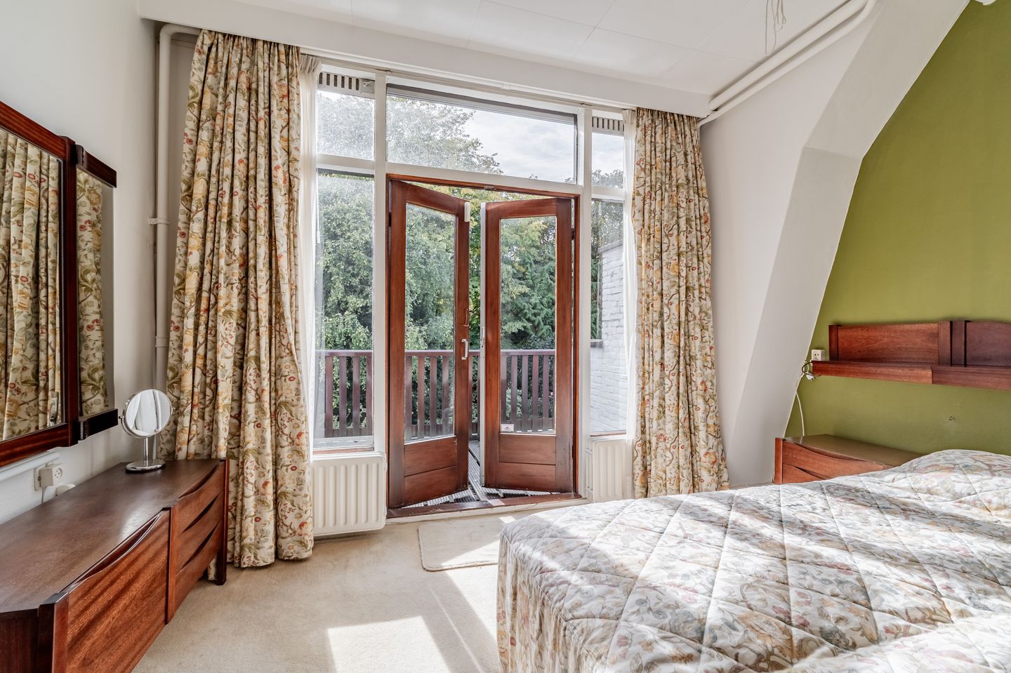 Foto 29 van Van Zuylen van Nijeveltstraat 57