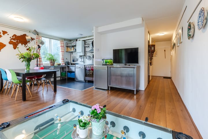 Foto 8 van IJplein 238