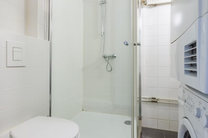 Foto 12 van IJplein 238