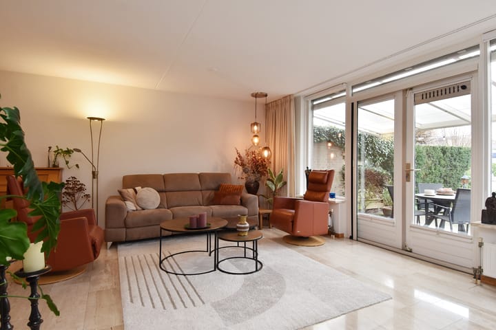 Foto 8 van Van der Does de Willeboisstraat 9