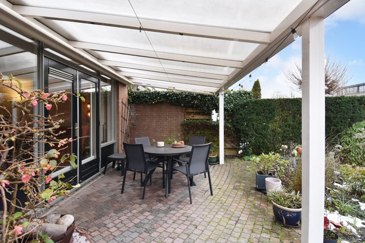 Foto 11 van Van der Does de Willeboisstraat 9