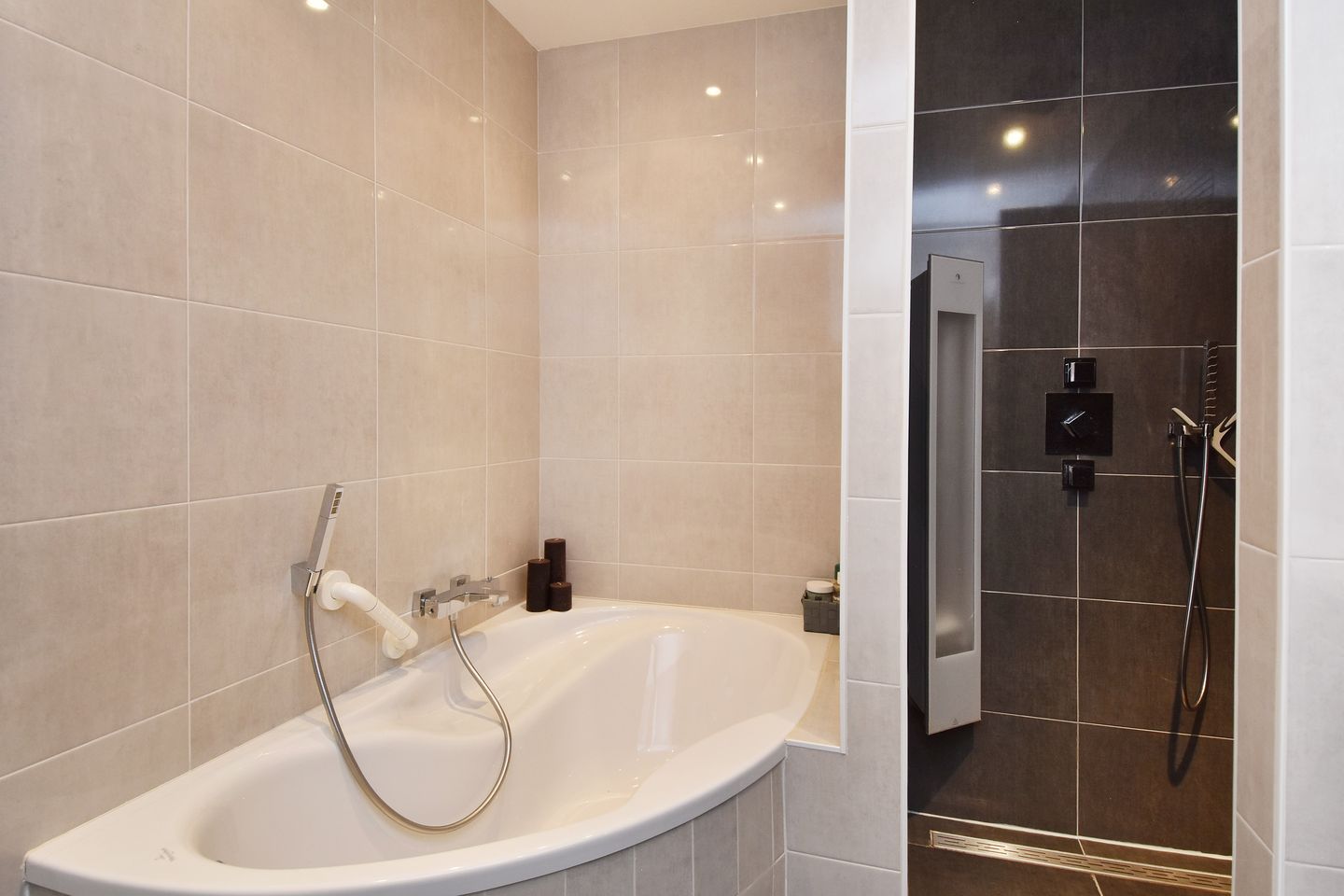 Foto 25 van Van der Does de Willeboisstraat 9