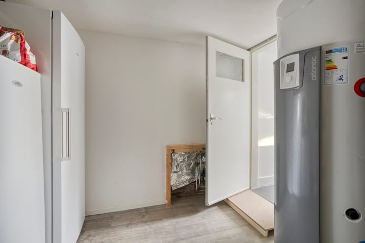 Photo 33 of De Eibert 9