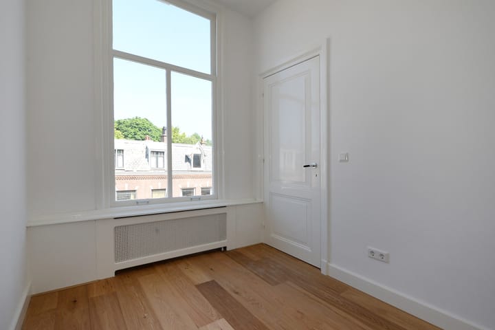 Photo 18 of Nassau Odijckstraat 37-A