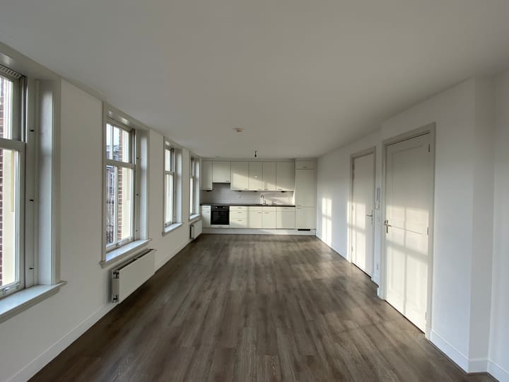 Foto 2 van Molukkenstraat 72-B