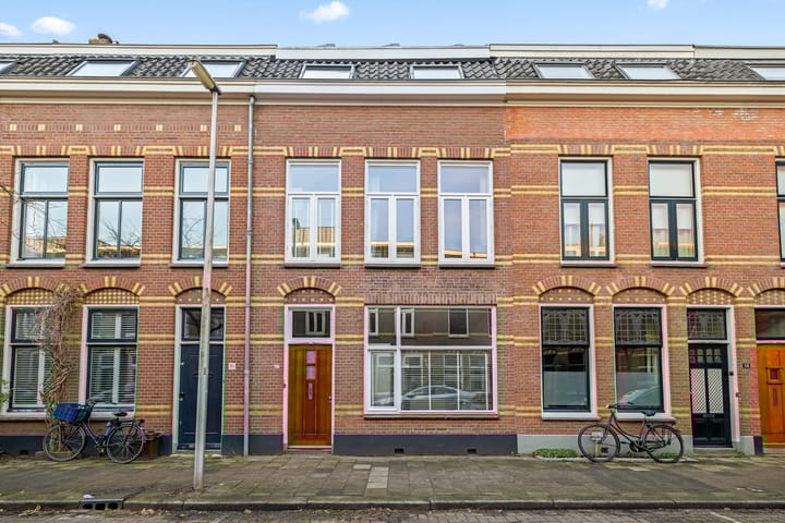 Valkstraat 12
