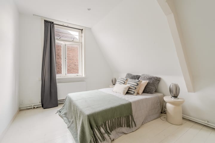 Foto 43 van Laurierstraat 27-2