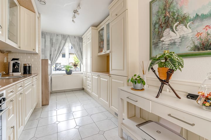 Foto 16 van Brederostraat 34