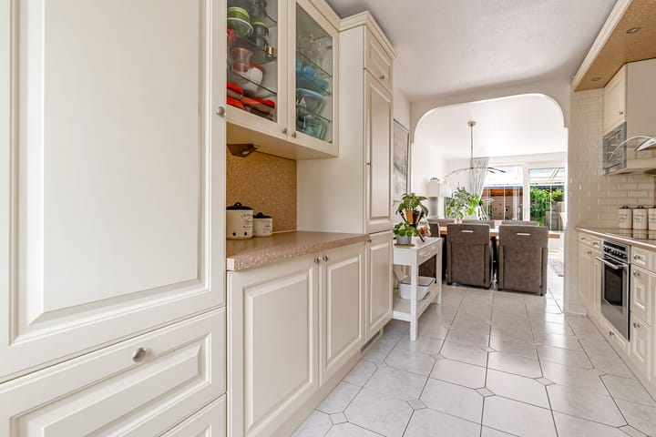 Foto 17 van Brederostraat 34