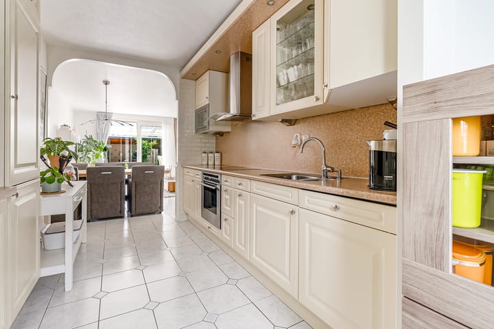 Foto 18 van Brederostraat 34