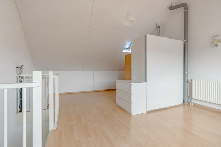 Foto 33 van Brederostraat 34