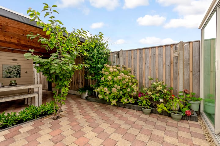 Foto 50 van Brederostraat 34