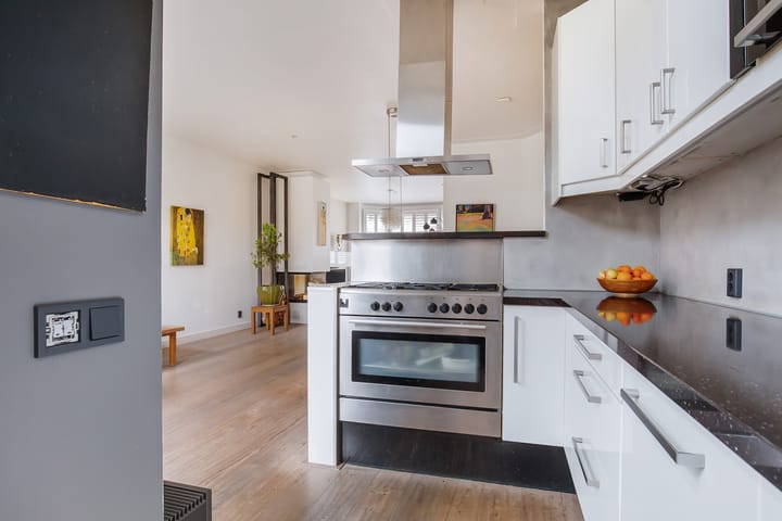 Foto 24 van Lamoraalstraat 4