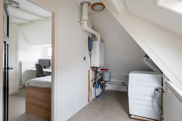 Foto 38 van Lamoraalstraat 4