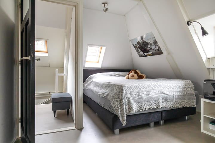 Foto 43 van Lamoraalstraat 4