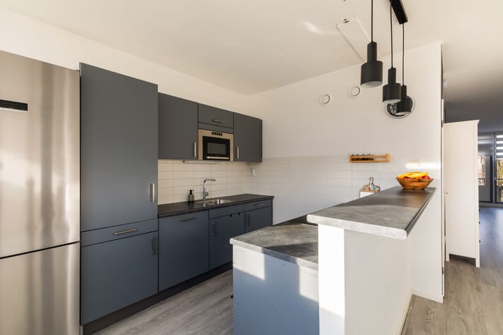 Photo 2 of Floris Burgwal 112