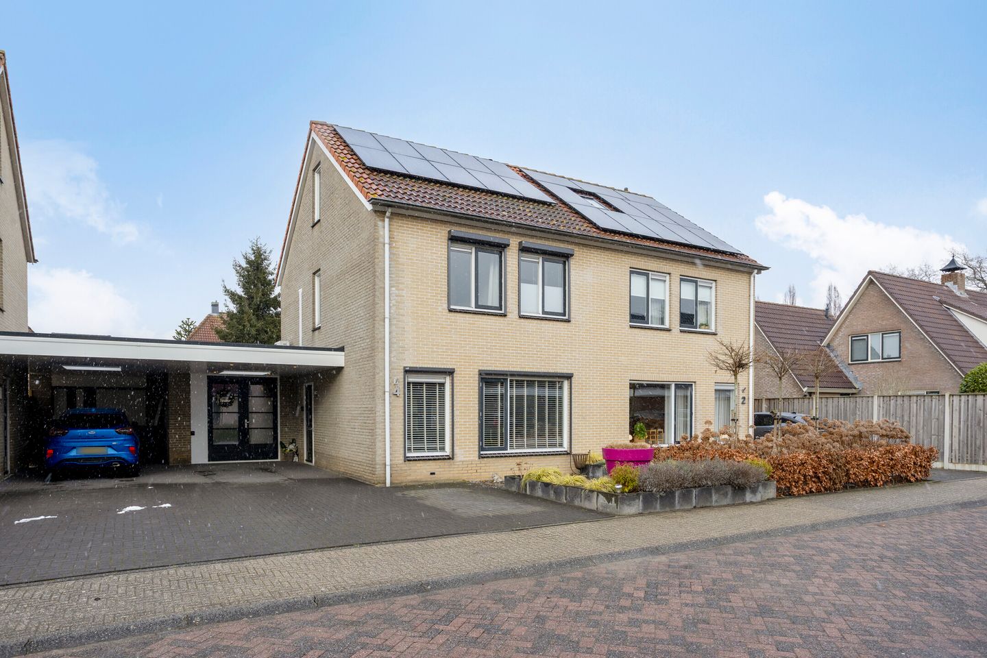 Photo 1 of Jasmijn 4