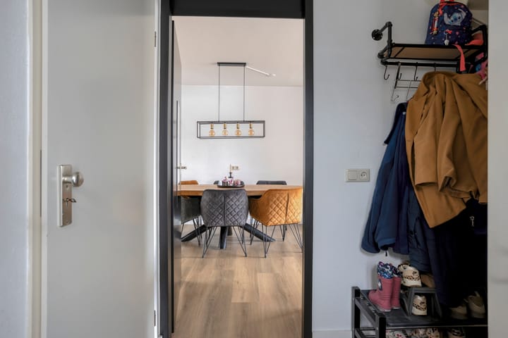 Photo 8 of Jasmijn 4