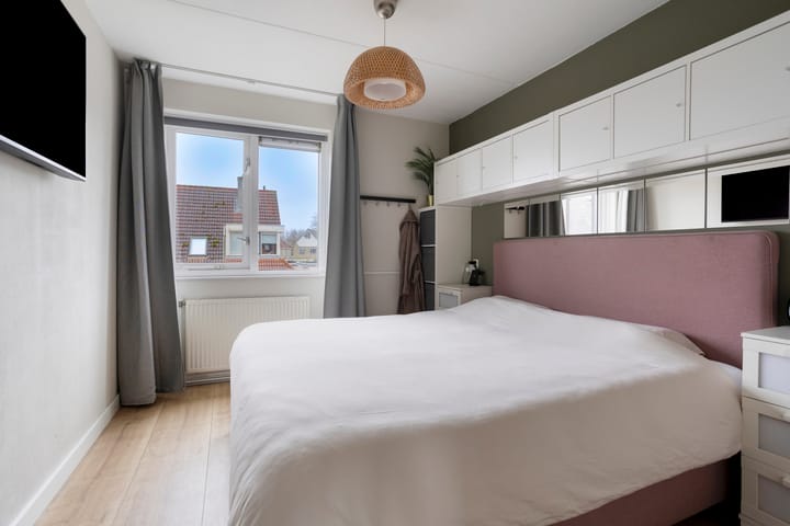 Photo 23 of Jasmijn 4