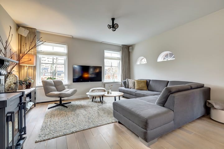 Photo 3 of Hoofdstraat 18-E