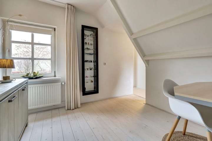 Photo 36 of Hoofdstraat 18-E