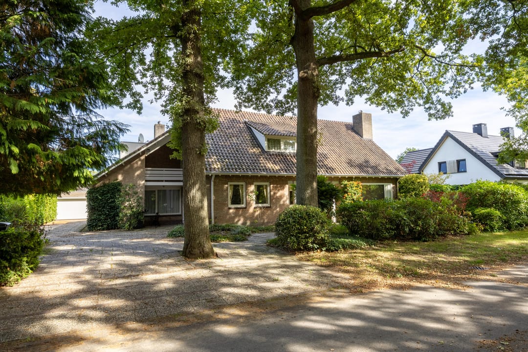 Photo 1 of Eikenlaan 10