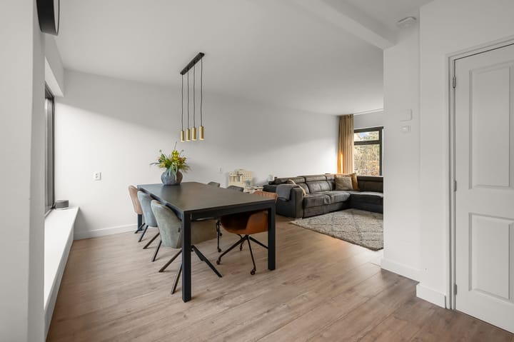 Foto 9 van Julianalaan 41