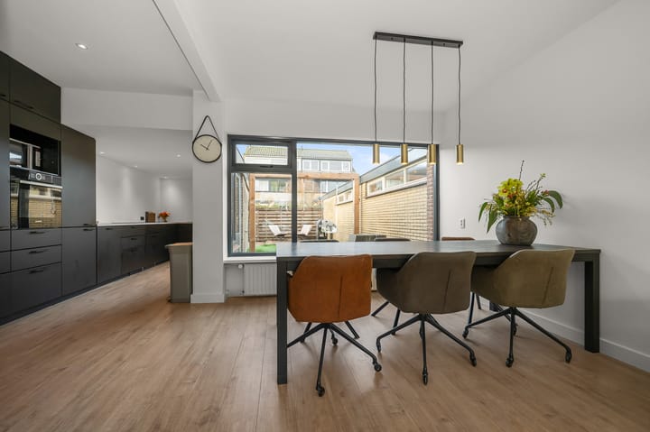 Foto 11 van Julianalaan 41