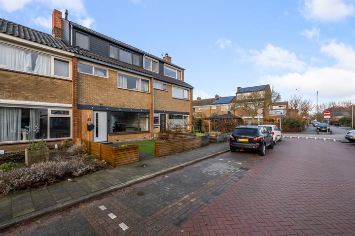 Foto 48 van Julianalaan 41