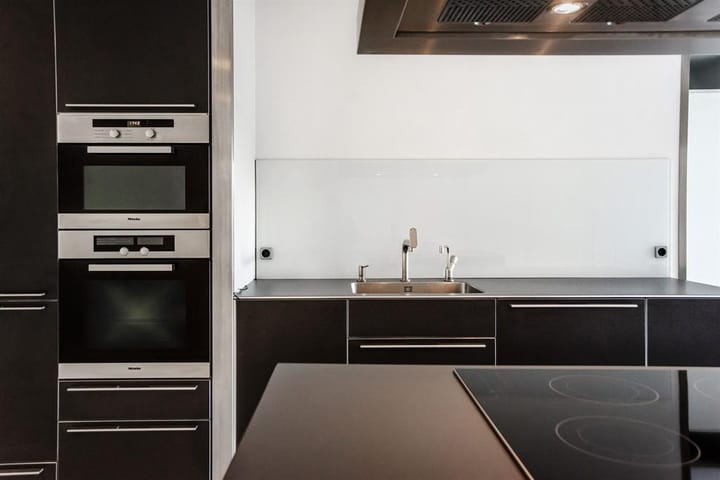 Photo 5 of Lodewijk Pincoffsweg 390