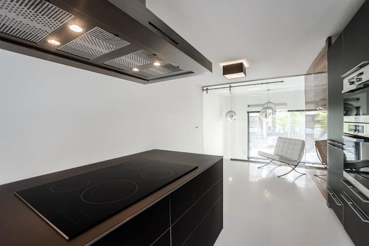 Photo 3 of Lodewijk Pincoffsweg 390