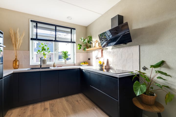 Photo 13 of Nachtegaalstraat 30